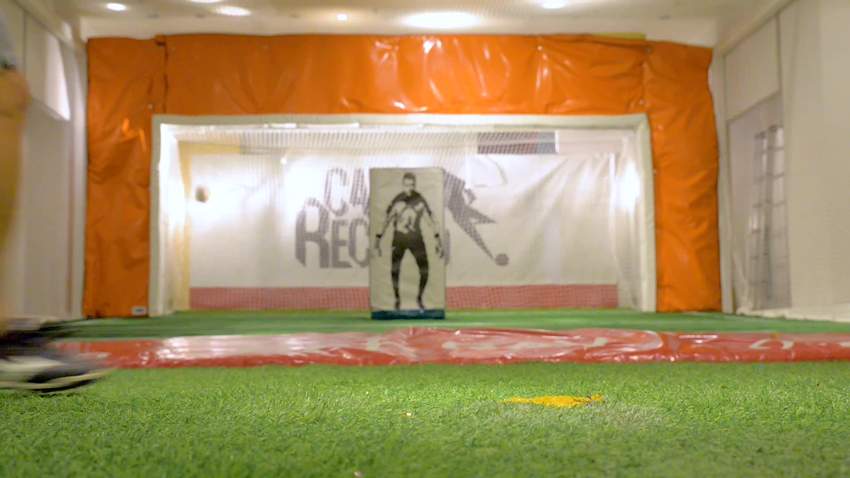 Dettaglio del tiro e della pista Calcio Record